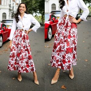 Everyone Loves the Weekend Kensington Skirt